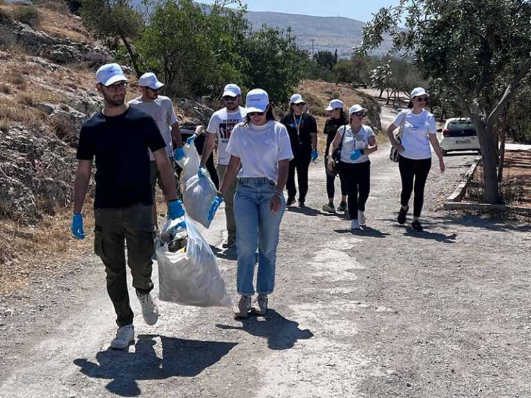 A photo of Euronet Greece employees at their Day of Caring 2024