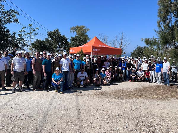 A photo of Euronet Greece employees at their Day of Caring 2024