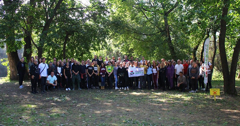 Euronet employees clean nature reserve in Belgrade