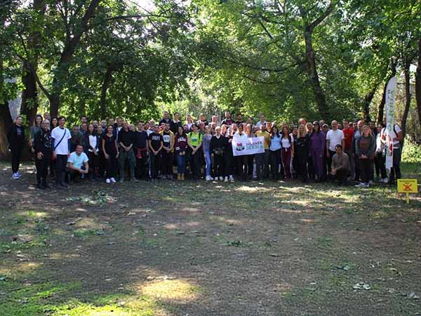 Euronet employees clean nature reserves in Serbia