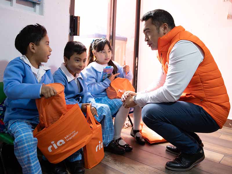 A photo of Ria employees visiting the Early Childhood Project in Mexico